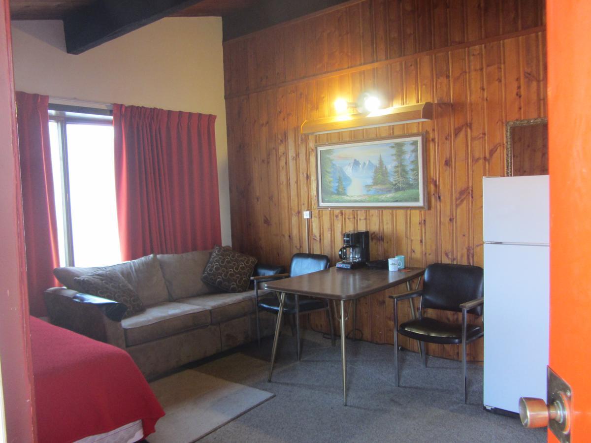 Pembina River Inn Entwistle Luaran gambar