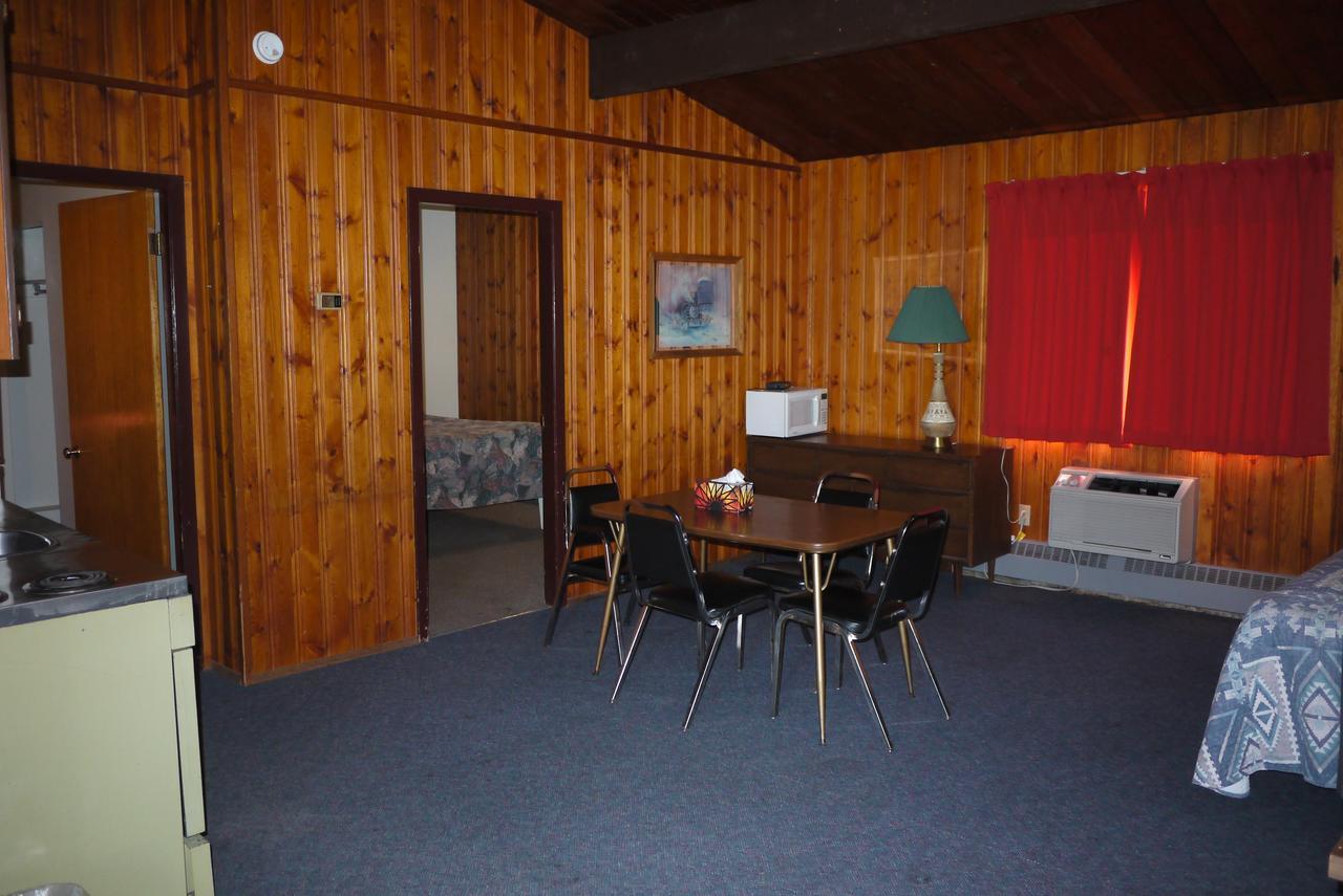 Pembina River Inn Entwistle Luaran gambar