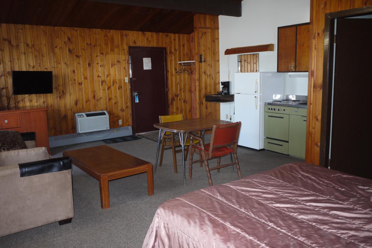 Pembina River Inn Entwistle Luaran gambar
