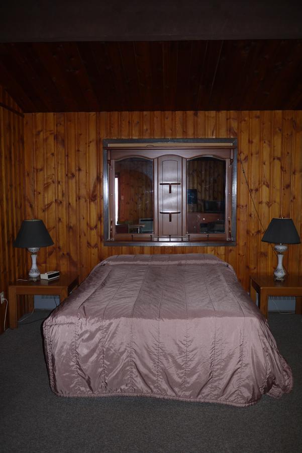 Pembina River Inn Entwistle Luaran gambar