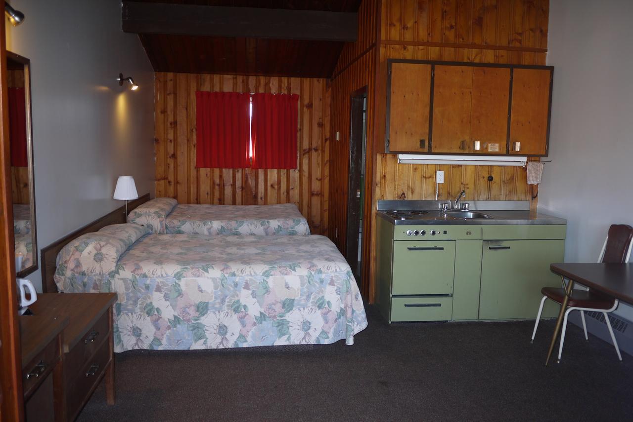 Pembina River Inn Entwistle Luaran gambar